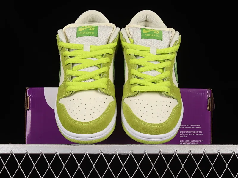 All categories Nk SB Dunk series Nk SB Dunk Low low-top sneakers M version pure original Nk SB Dunk Low "Green Apple" Apple green SB low-top sports and leisure sneakers DM0807-300